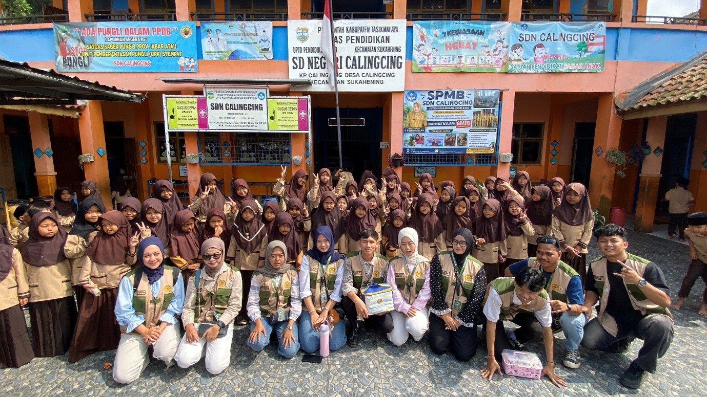 Edukasi Penggunaan Obat yang Aman, Mahasiswa KKN Universitas Perjuangan Ajak Siswa SD Calingcing Lebih Cerdas dan Waspada